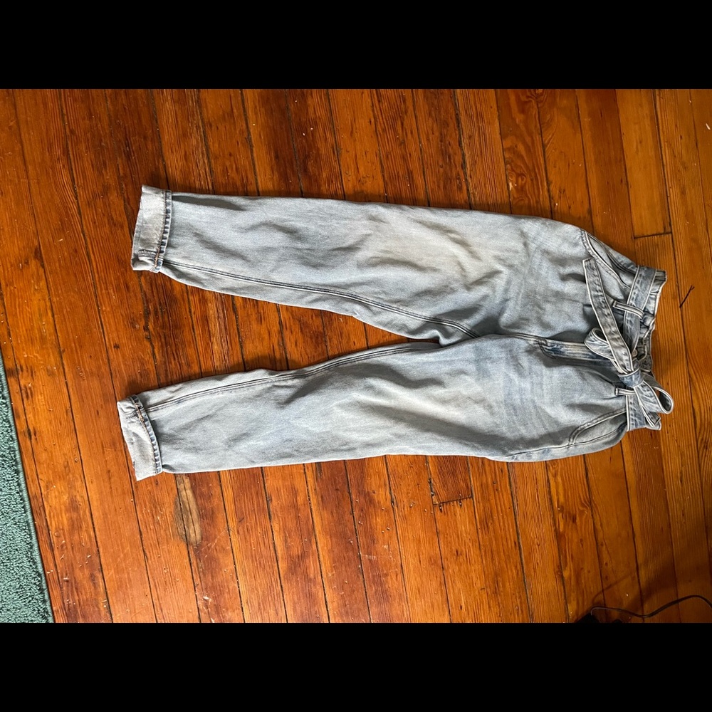 AE Paperbag Jeans